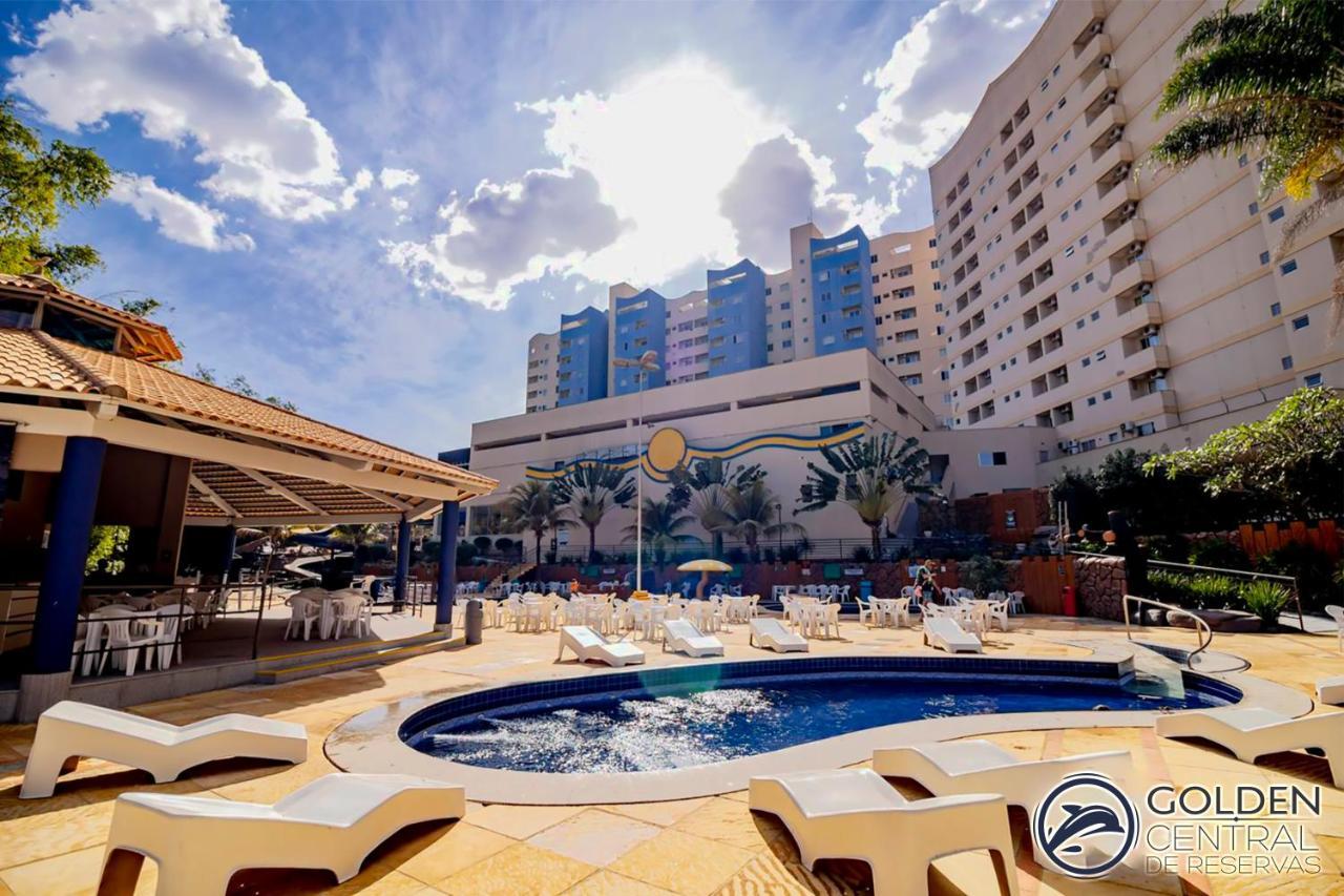 Apartment Golden Dolphin Grand - Pool