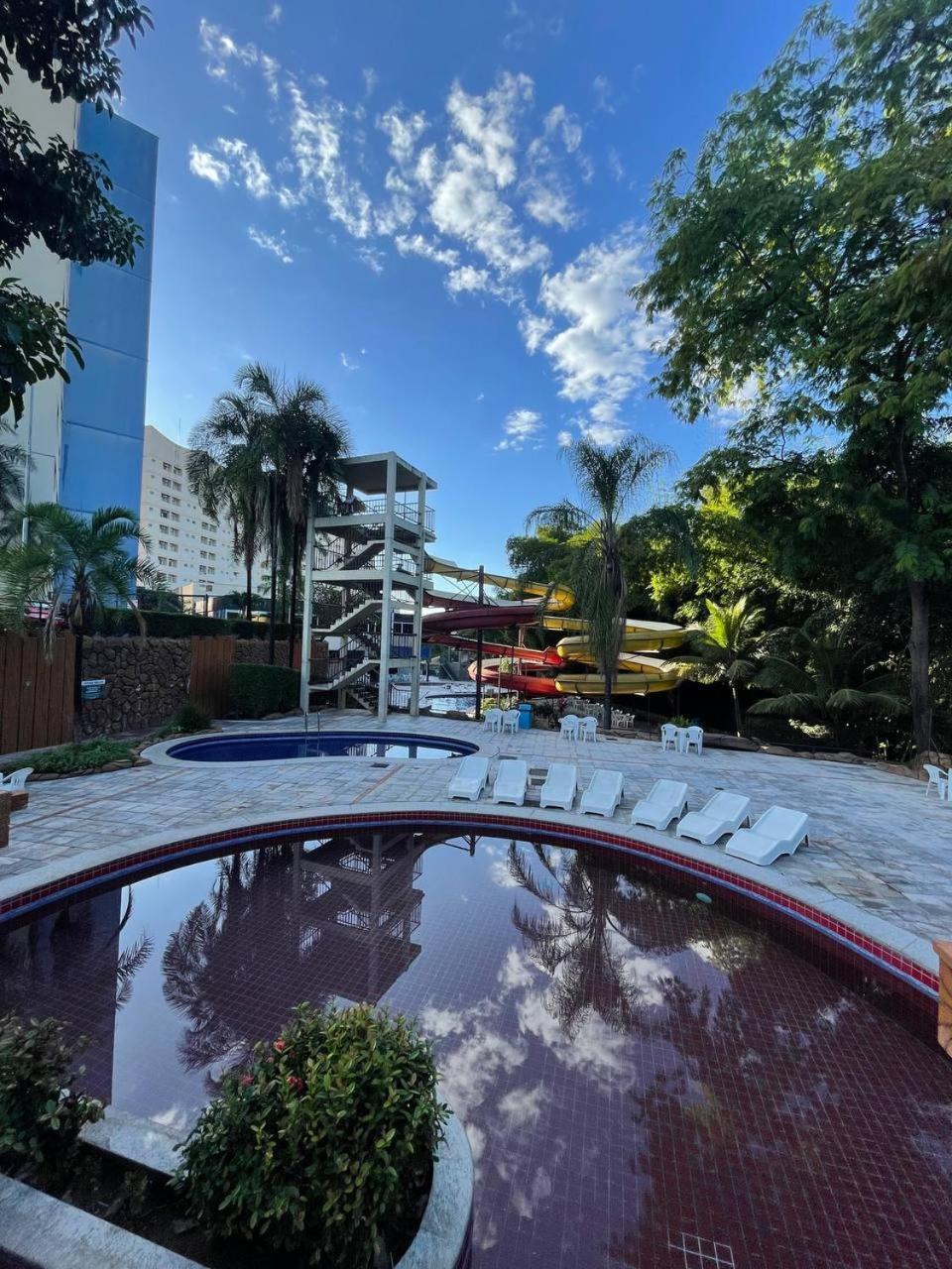 Apartment Golden Dolphin Grand - Pool Caldas Novas